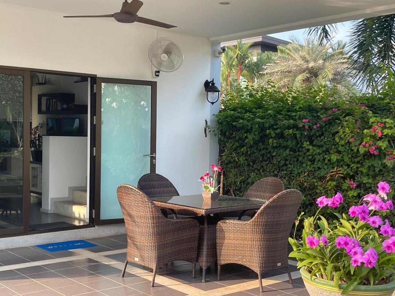 Seabreeze Villa Rayong Exterior foto